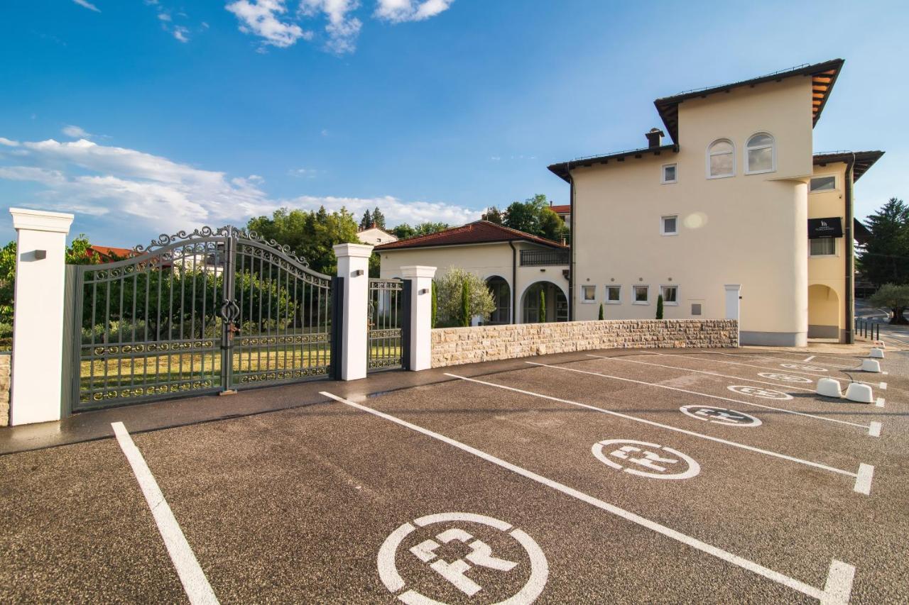Toscanina Garni Hotel Dobrovo Kültér fotó